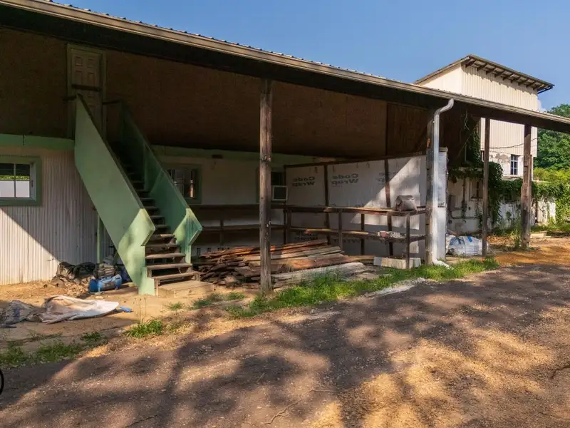 Versatile Commercial Property in Prime Location with Business Acquisition Option