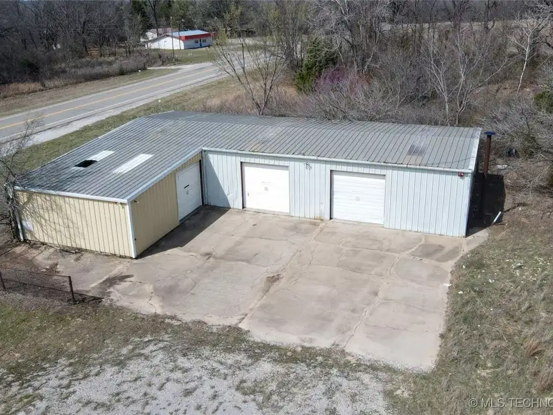Prime Commercial Development Opportunity: 31 Acres with Highway Frontage in Okemah, Oklahoma