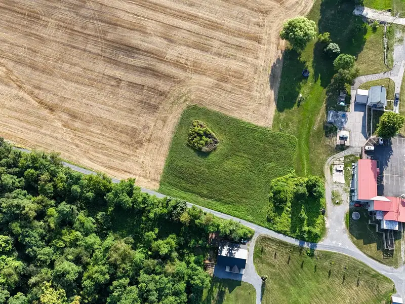 Established Meat Market and Processing Facility on 7 Acres Near Raystown Lake