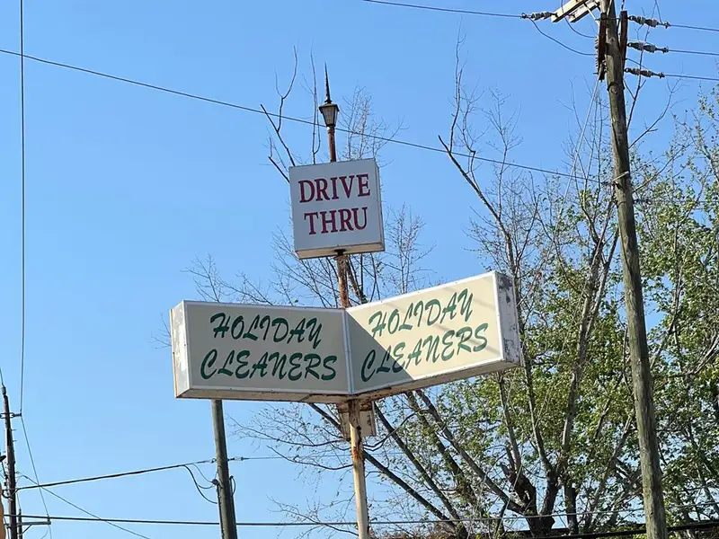 Downtown Marion Corner Commercial Space with High Visibility and Onsite Parking