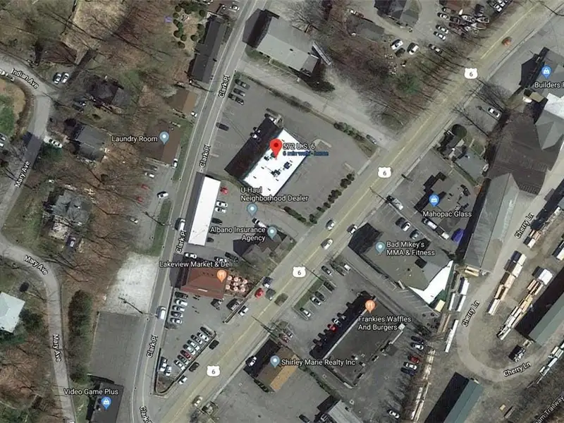 Medical/professional Office Building for Lease on High-traffic Route 6, Mahopac, Ny