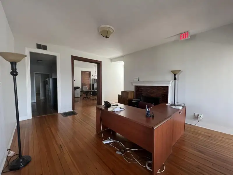 Office Building with Development Potential in Medical Center/midtown Area on 0.71 Acres