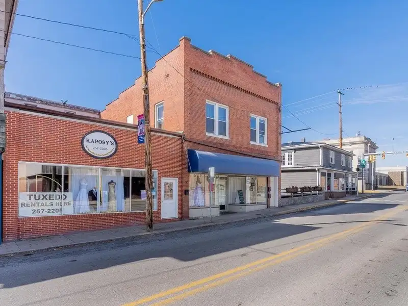 Multi-purpose Investment Building with Storefront, Venue, and Apartments in Petersburg, Wv