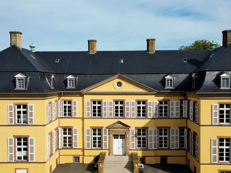 Crassenstein Castle: Historic Property in Münsterland, Ideal for Boutique Hotel or Bed & Breakfast