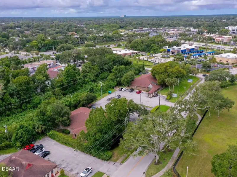 Upgraded 2112 S.f. Medical Office Space in Ormond Beach Medical Complex