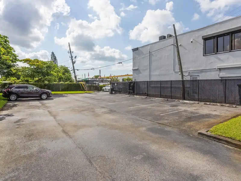 Professional Office Suite for Lease in Secure Pembroke Building, Convenient 95 Access