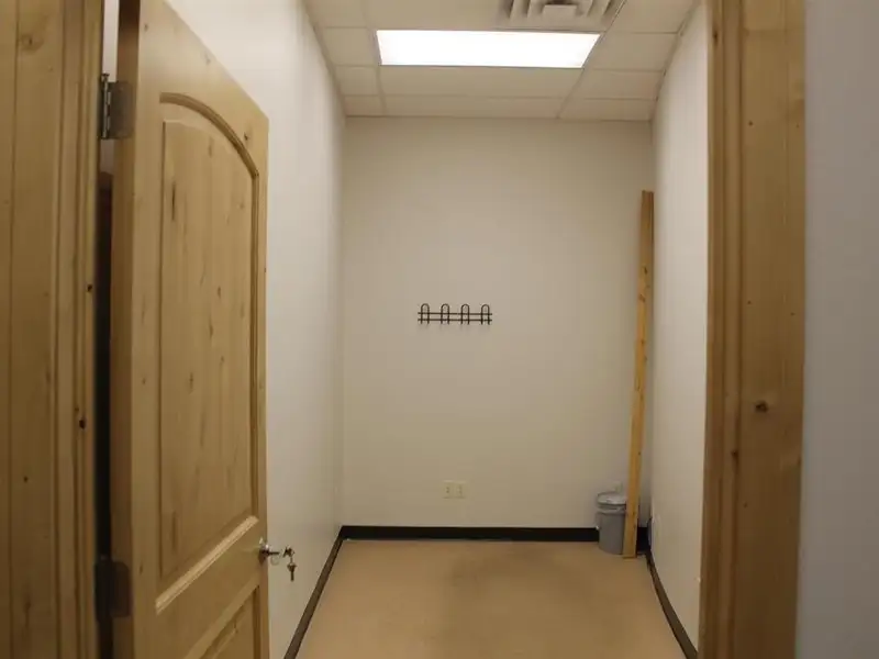 Commercial Condo in Bodo Park with Custom Finishes and Great Visibility