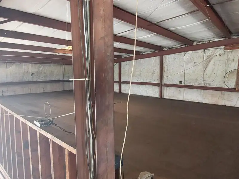 Commercial Property with Warehouse and 10.94 Acres on High-traffic State Rd 46, Mount Dora