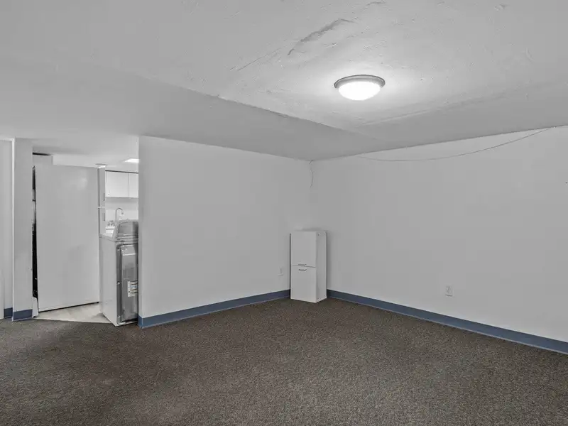 Spacious Two-level Commercial Property on Patterson Road, Grand Junction - High Visibility and Accessibility