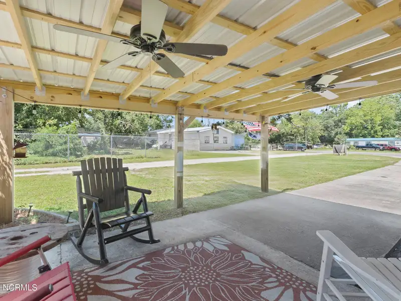 Mixed-use Building with Established Restaurant and Bait Shop in Oak Island, Nc