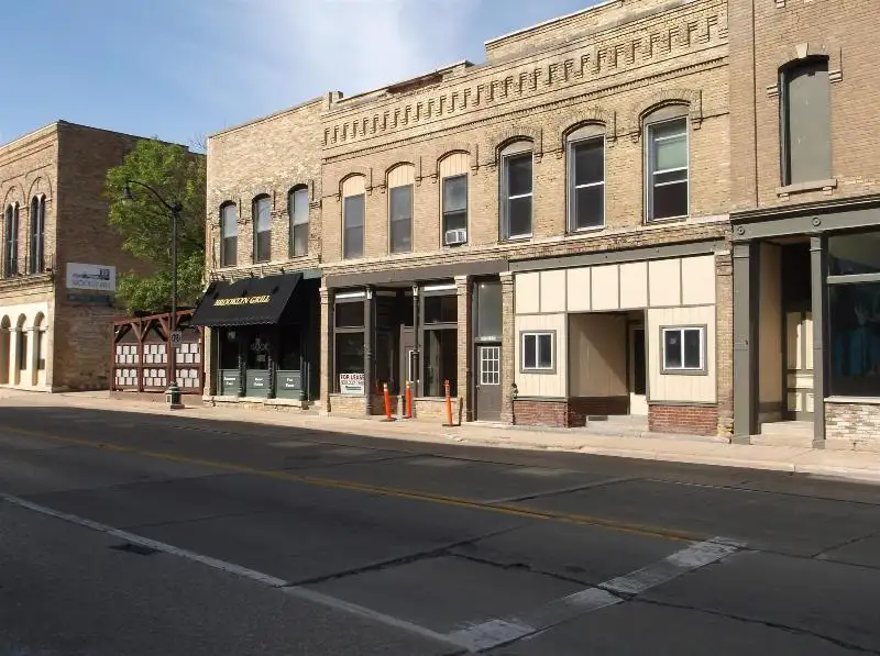 1200 Sf Retail/office Space for Lease in Sawdust District, S. Main Street