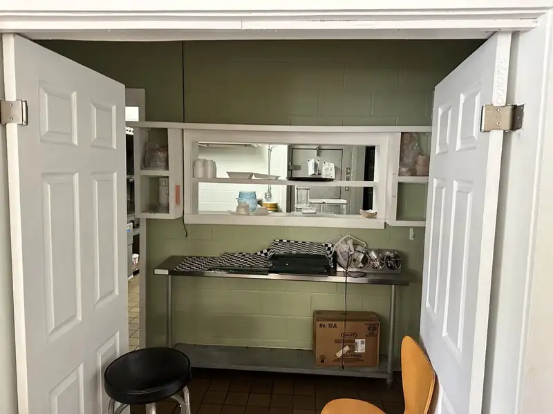 Commercial Restaurant with Rv Hookups and Additional Lot Near I-40 Exit 152