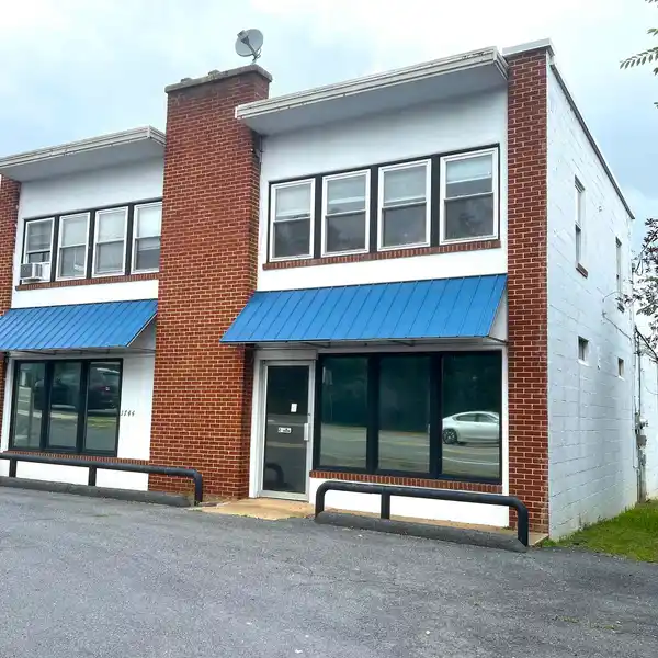 Commercial Lease