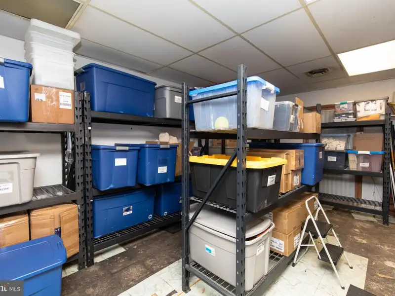 Mixed-use Commercial Property with Office, Garage, and Apartment in Flourtown
