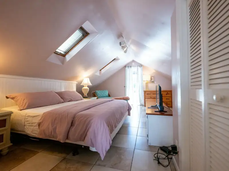 Boutique Guesthouse in Historic Old Town Key West with 15 Deluxe Rooms