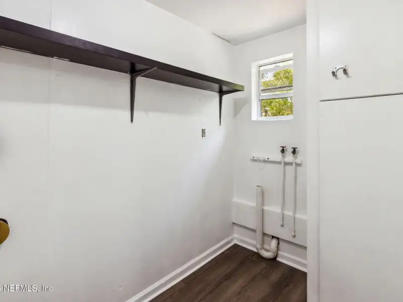 Historic Surf Shop with Rental Bungalow in North Florida, Ccg-2 Zoned