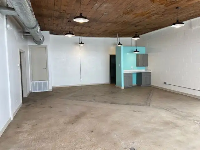 Charming Condo in San Antonio's Fredericksburg Road Area