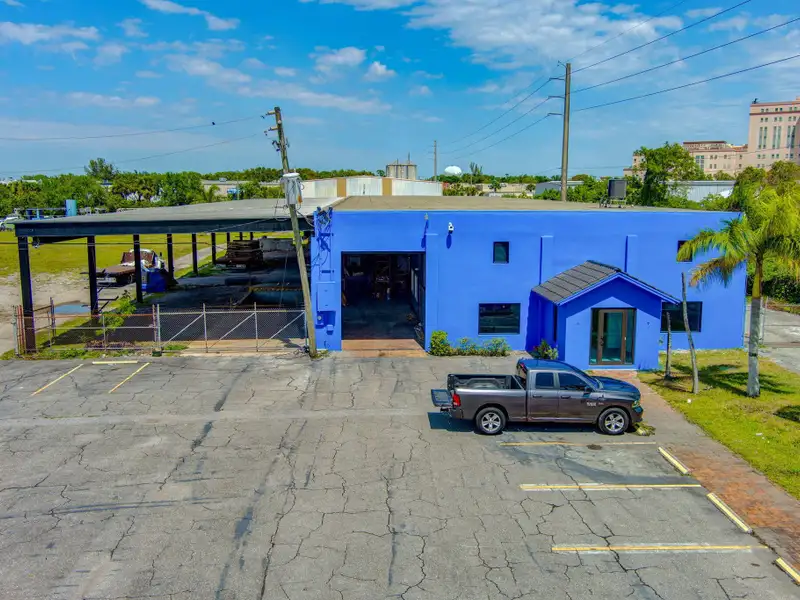 Versatile Industrial Building with Office Space and Storage on 2.71 Acres in Riviera Beach, Fl