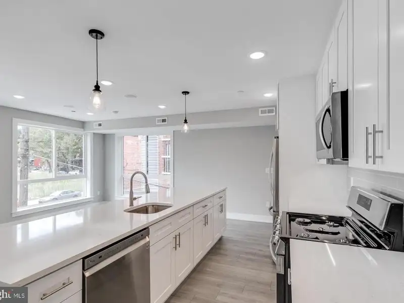 Multifamily Investment Property in Philadelphia's 19143 - Five 2-bedroom Units