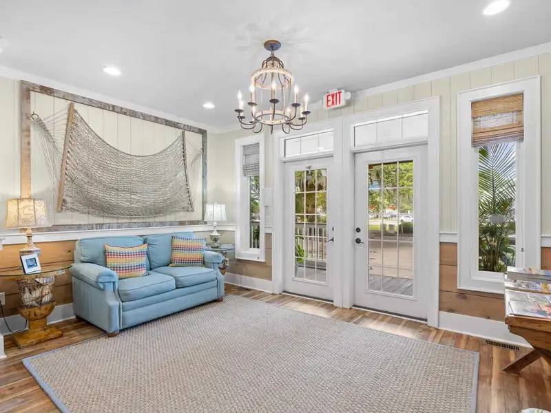 Centrally Located 3761 Sq Ft Office Space in Pawleys Island with Ample Parking