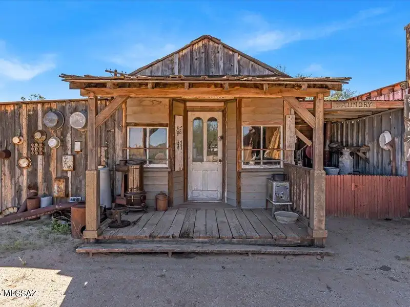 Gammons Gulch: Authentic Old West Movie Set and Museum Experience