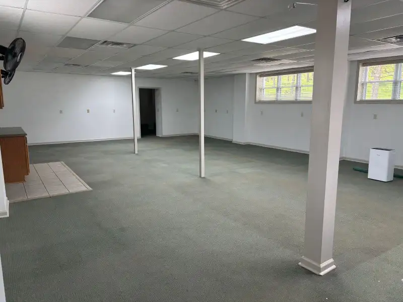 Versatile 2,150 Sq Ft Commercial Space in Prime General Business Location