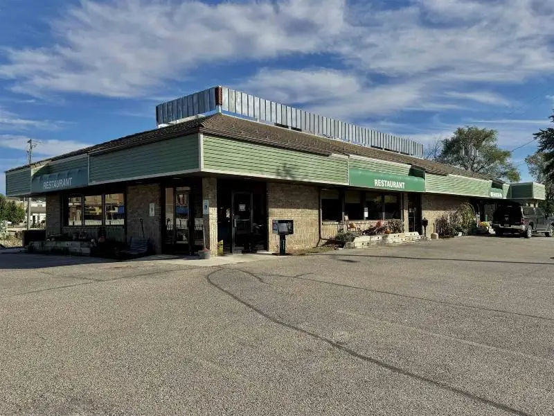 Turnkey Restaurant and Pub on Fox River in Downtown Berlin, 5,144 Sq Ft