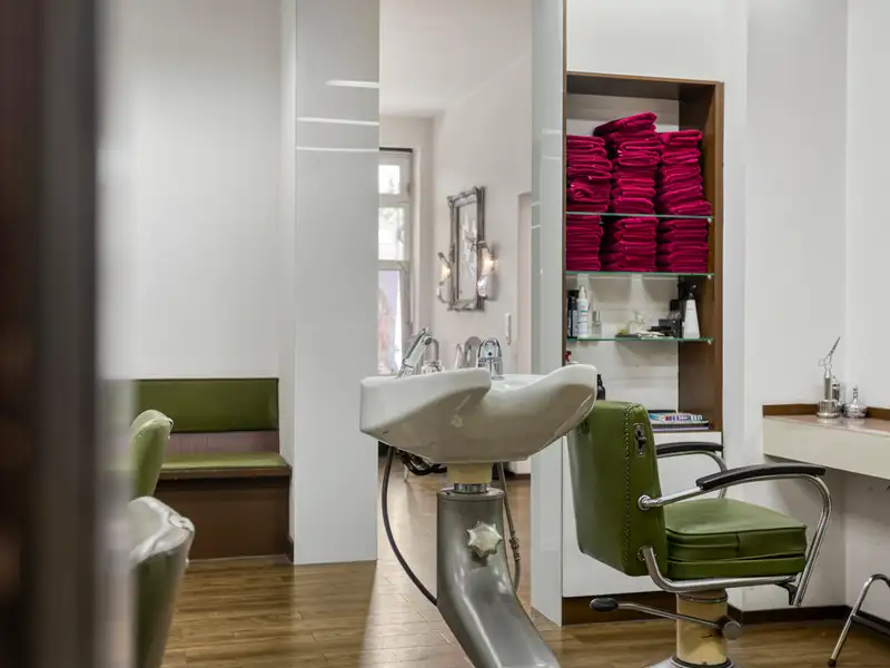 Versatile Ground-level Retail Space with Dual Entrances and Basement Storage