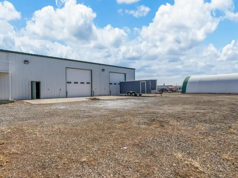 Office and Warehouse with Quonset Hut on 0.45 Acres, Fully Fenced