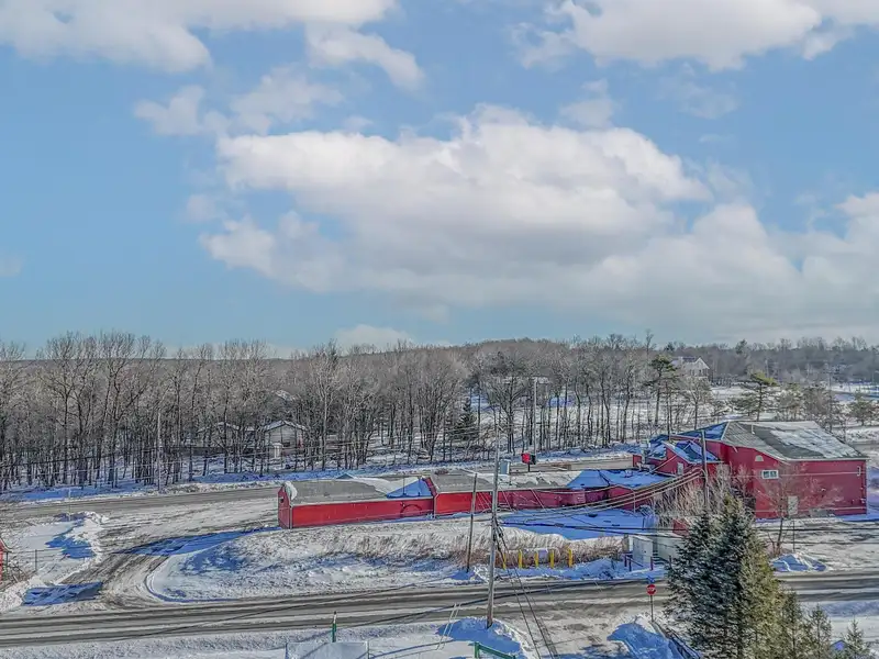Turnkey Pizzeria and Tavern for Sale in Blakeslee, Pa - Prime Location on Route 115