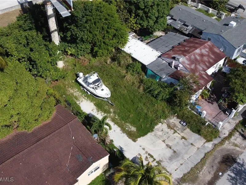 Mixed-use Development Opportunity in Wynwood Norte - 5750 Sf Lot Near Design District