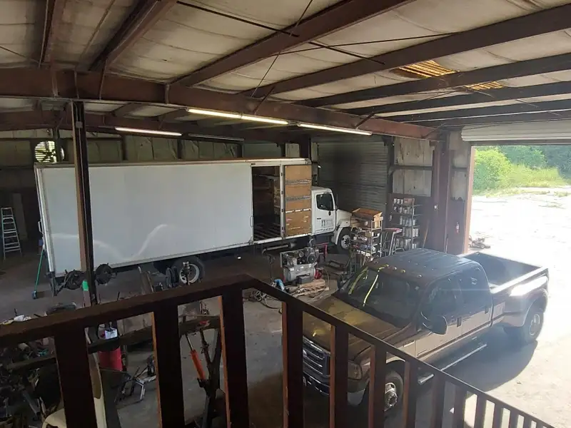 Commercial Property with Warehouse and 10.94 Acres on High-traffic State Rd 46, Mount Dora