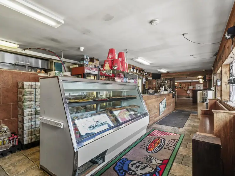 Turnkey Pizzeria and Tavern for Sale in Blakeslee, Pa - Prime Location on Route 115