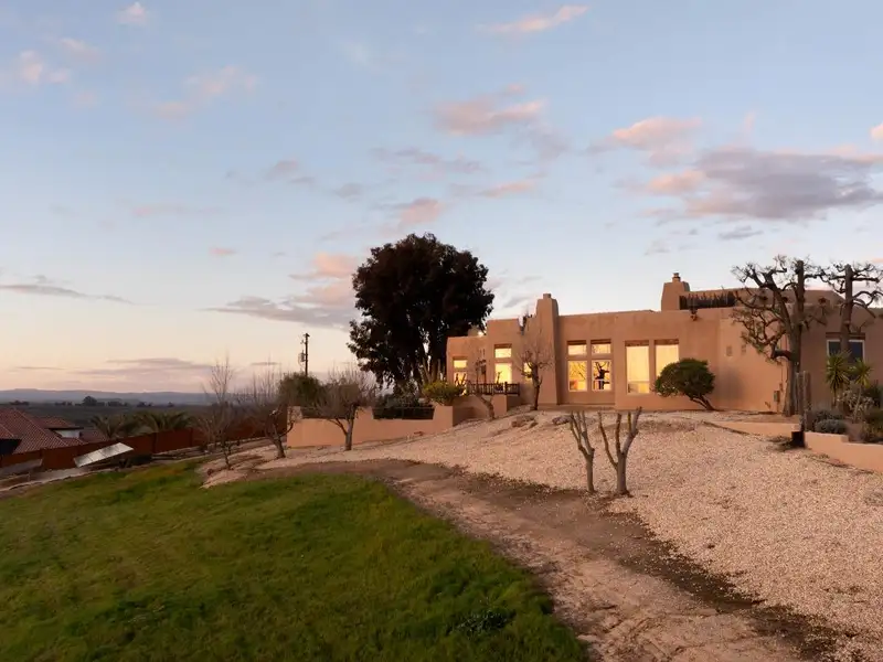 Luxury Estate with Stunning Views, Pool, Wine Cellar, and Extensive Amenities in Friant