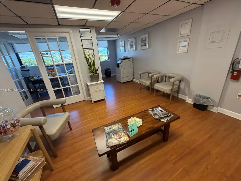 Well-maintained Office Space Near Coral Gables with Natural Light and Three Private Rooms