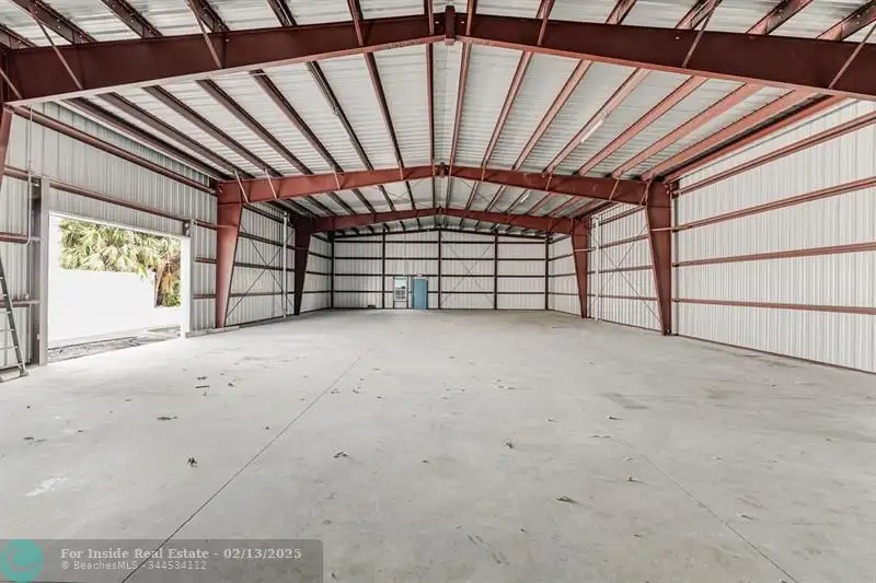 New 10,000 Sq Ft Warehouse Space in Central Pompano Beach with B-4 Commercial Zoning
