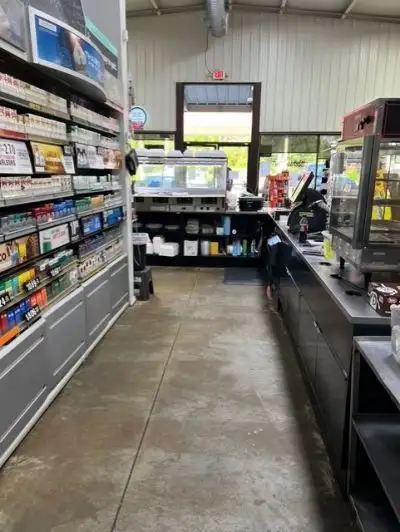 Established Truck Stop and Convenience Store with Restaurant in High-traffic Location