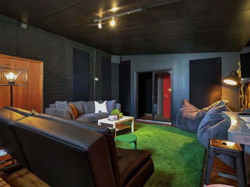 Renovated Memphis Recording Studio with Artist Apartments and Short-term Rental Potential