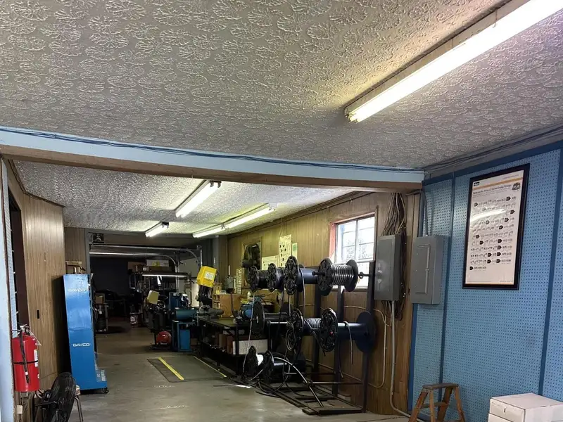 Versatile Commercial Building with Office and Warehouse Space in Corbin, Ky
