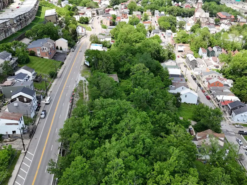 Development Opportunity: Multi-use Lots with Skyline Views in Covington, Kentucky