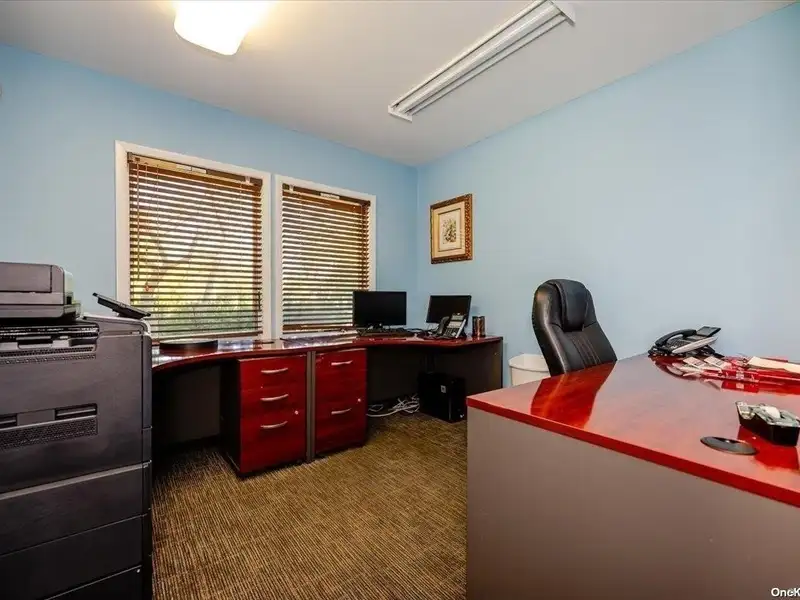 Renovated Office Space Adjacent to Good Samaritan Hospital, 3,606 Sq Ft Total
