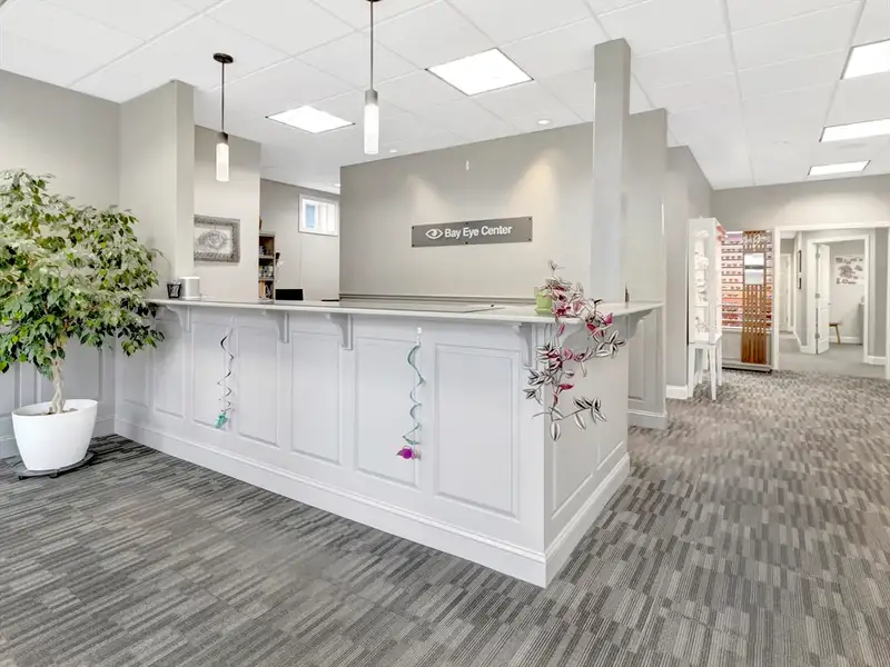 Versatile Retail Space for Lease in Downtown with High Visibility and Multiple Rooms