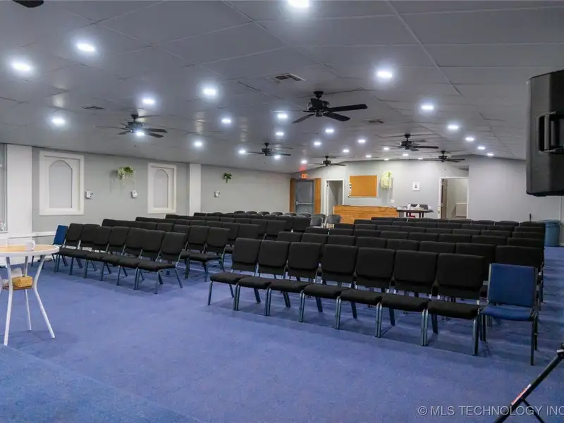 Versatile 5200+ Sf Commercial Property with Walk-out Basement in Prime Location
