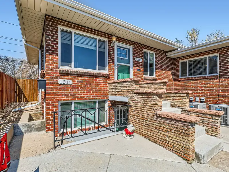Meticulously Maintained Four-unit Multifamily Property in Central Denver, Colorado