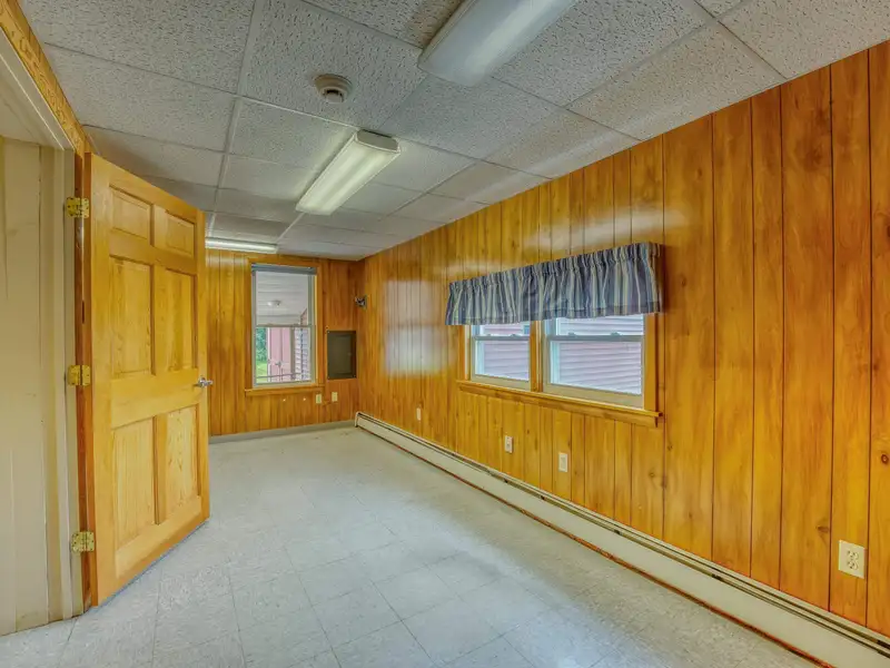 Versatile Mixed-use Property on Cottage Street, Littleton with Office Spaces and Barn
