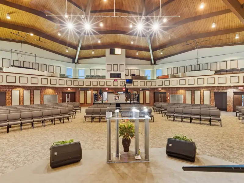 Multi-use Church Property with School and Daycare Facilities in Prime Location