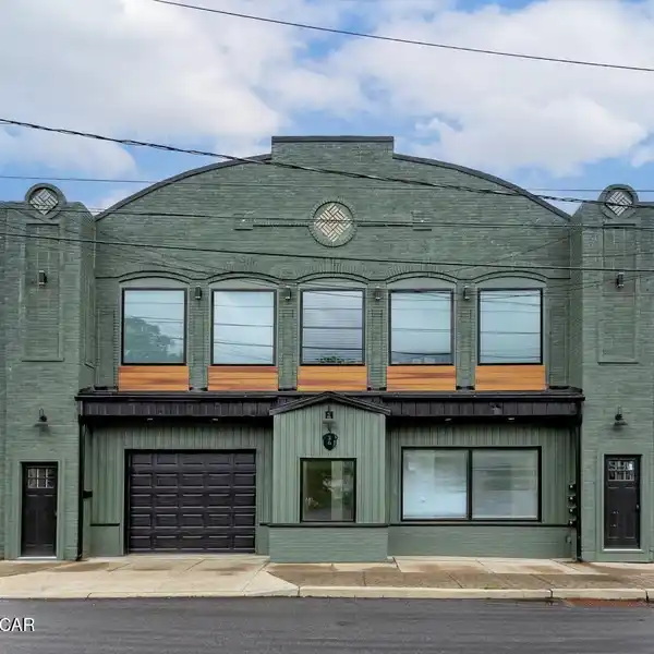 Commercial Lease