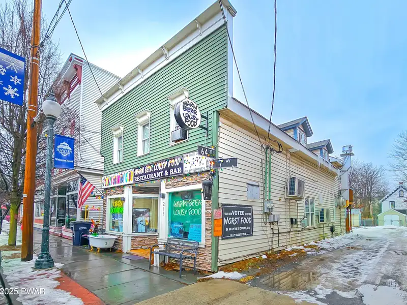 Commercial Building with Restaurant Equipment and Apartment in Downtown Hawley, Pa