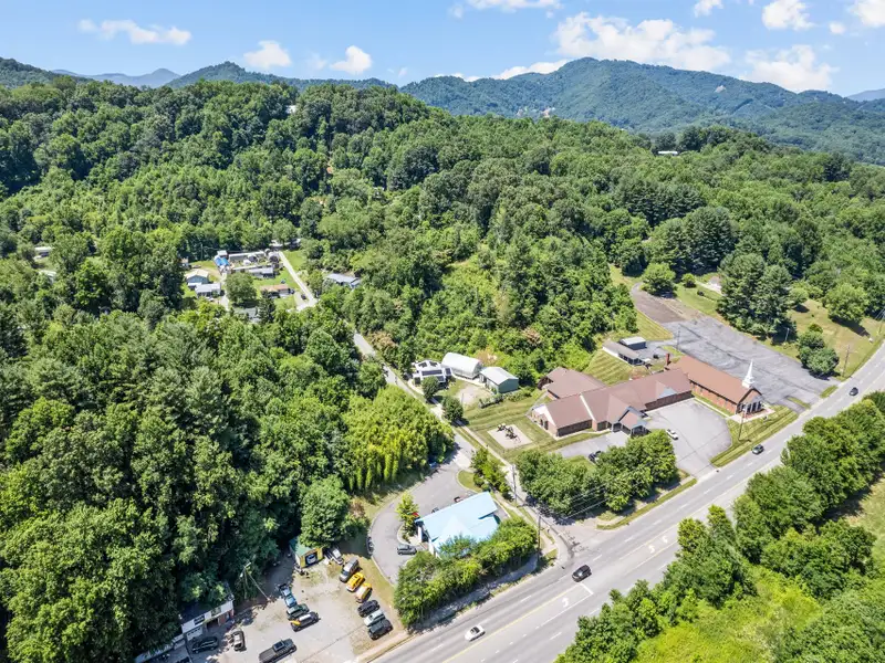 Furnished Bungalow with Solar Power and Commercial Farm Business in Western North Carolina