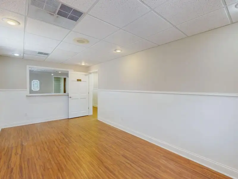 Medical Facility for Sale Near Hospital - 4,510 Sq Ft with Multiple Treatment Rooms